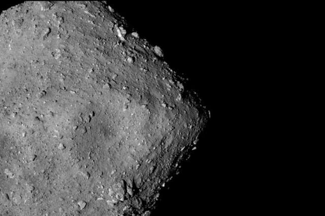 <p>Japan’s Hayabusa2 spacecraft snapped pictures of the asteroid Ryugu while flying alongside it two years ago. The spacecraft later returned rock samples from the asteroid to Earth.</p>
