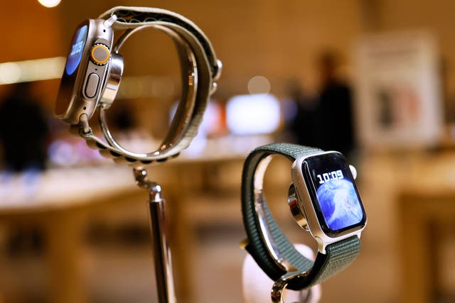 <p>Apple watches are seen on display at the Apple Store in Grand Central Station on December 18, 2023 in New York City</p>